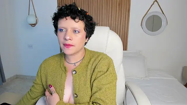 Alaska deluxe online show from April 7, 12:22 am