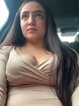 Juanita Rojas online show from November 26, 4:30 pm