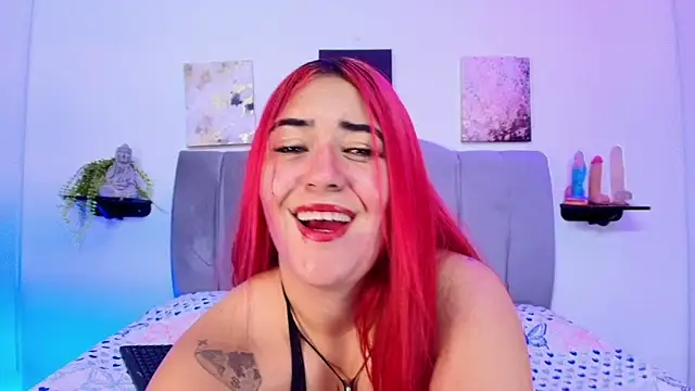 Maddy  Jones online show from June 2, 6:21 pm