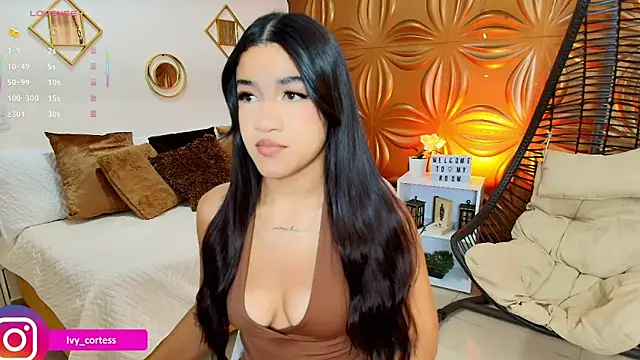 Snapshot of Ivycortes chatting on January 6, 8:56 pm Ivycortes online show from January 6, 8:56 pm