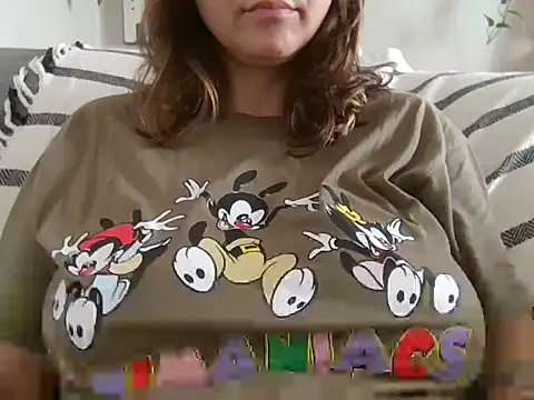 xxxluana online show from December 1, 4:23 pm