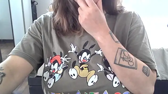 xxxluana online show from February 8, 4:32 pm