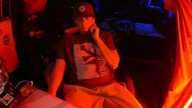 Bowerboi online show from November 22, 3:38 am