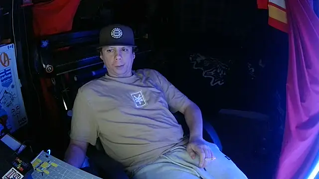 Bowerboi online show from November 24, 12:49 pm