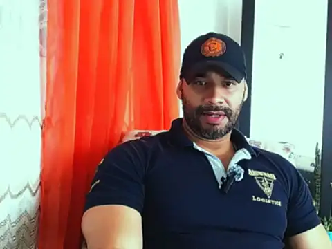 Snapshot of musclehetero chatting on May 16, 7:56 pm musclehetero online show from May 16, 7:56 pm