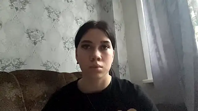 DebbiGoodknight online show from December 4, 9:40 am