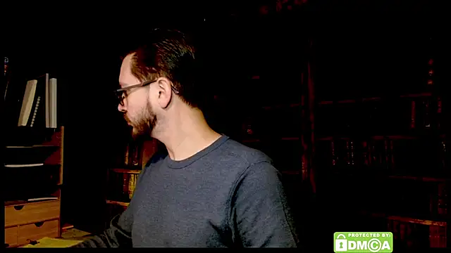 justshutupandwatch online show from December 18, 11:00 pm