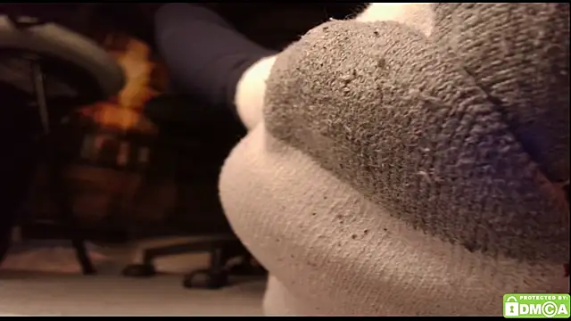 Snapshot of justshutupandwatch chatting on February 18, 7:37 am justshutupandwatch online show from February 18, 7:37 am