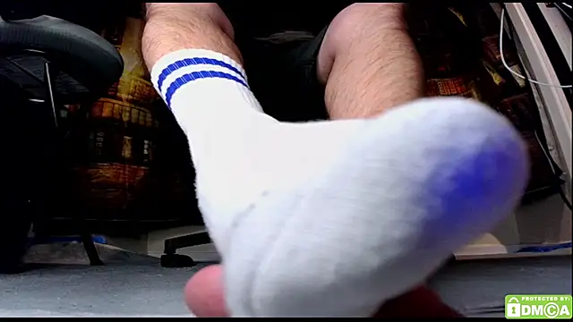 Snapshot of justshutupandwatch chatting on February 28, 6:53 pm justshutupandwatch online show from February 28, 6:53 pm