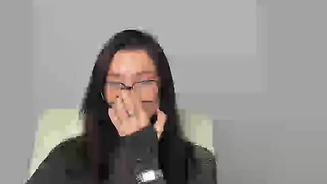 Snapshot of Stella_XO chatting on November 21, 1:10 pm Stella XO online show from November 21, 1:10 pm