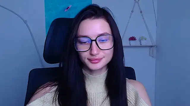 Stella XO online show from December 16, 6:29 am