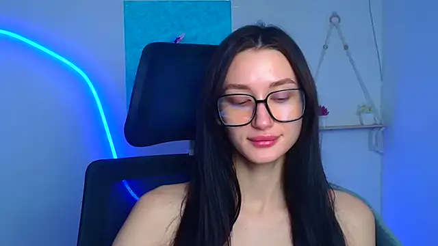 Stella XO online show from February 16, 6:31 am