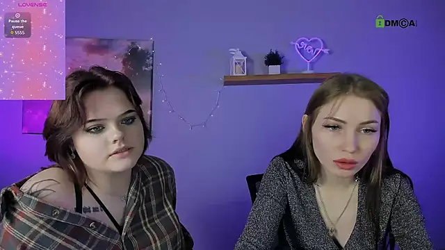 ariel shadow online show from December 15, 8:13 pm