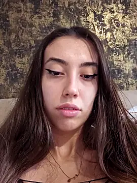 Virggin Squirt online show from December 15, 8:51 am