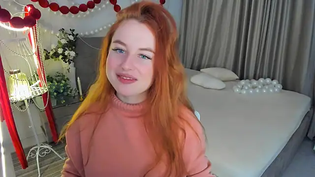 AirySilhouette online show from April 8, 7:36 pm