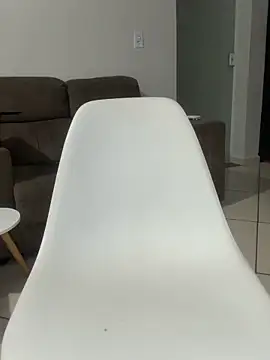 melyssaa23 online show from February 25, 2:32 am