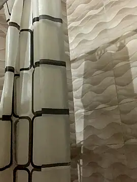 laperson online show from December 21, 1:57 am