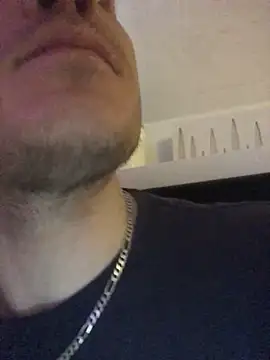 Snapshot of Spielzeugtwink chatting on February 27, 2:55 am Spielzeugtwink online show from February 27, 2:55 am