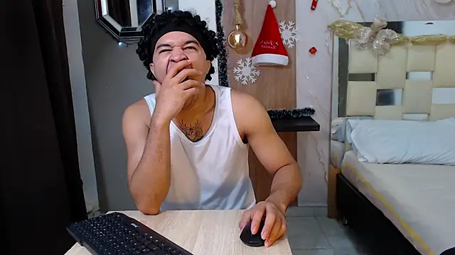 sweett love  online show from December 16, 4:39 am