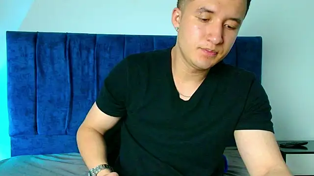 Ethan-Connor online show from November 29, 8:56 pm