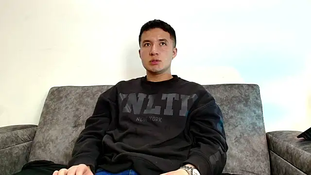 Ethan-Connor online show from November 30, 8:24 pm