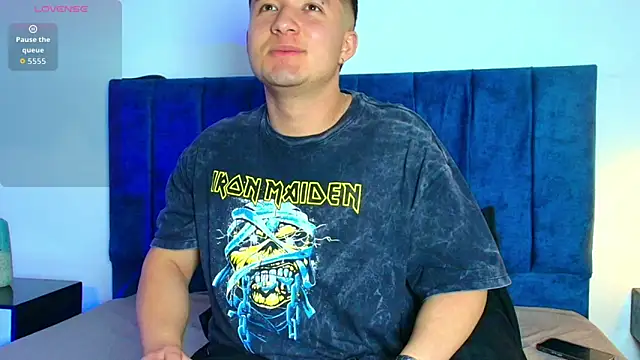 Ethan-Connor online show from December 16, 7:19 pm