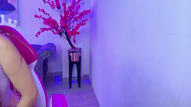 Alissa ricek online show from February 4, 11:38 am