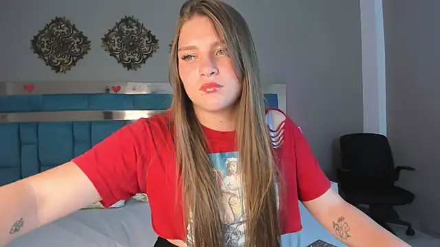 LiiaVelvet online show from March 18, 3:31 am