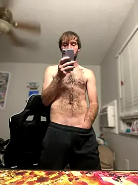 Snapshot of strippingmale1 chatting on January 8, 3:53 am strippingmale1 online show from January 8, 3:53 am