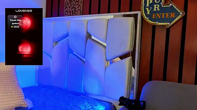 Snapshot of ken_blakerr chatting on December 13, 7:53 pm ken blakerr online show from December 13, 7:53 pm