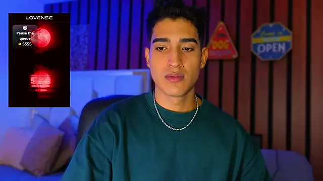 Snapshot of ken_blakerr chatting on December 17, 5:30 pm ken blakerr online show from December 17, 5:30 pm