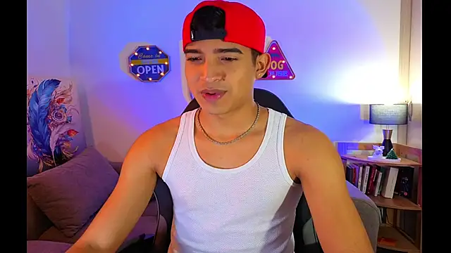 Snapshot of ken_blakerr chatting on February 12, 7:36 am ken blakerr online show from February 12, 7:36 am