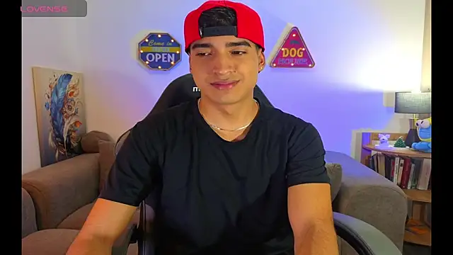 Snapshot of ken_blakerr chatting on March 24, 12:37 am ken blakerr online show from March 24, 12:37 am