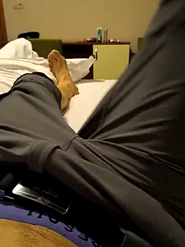 00x0x00 online show from April 20, 7:04 pm