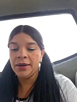 Layla-daring online show from November 28, 6:43 pm