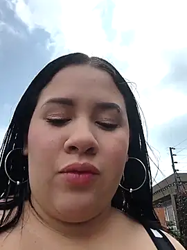 Snapshot of Kendra-daring chatting on December 22, 7:11 pm Kendra-daring online show from December 22, 7:11 pm