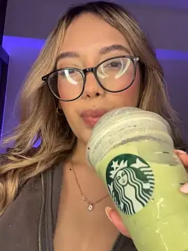 Snapshot of saliha_pinky_ chatting on November 26, 11:39 pm saliha pinky online show from November 26, 11:39 pm