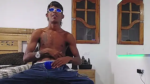 black boy22  online show from December 1, 2:49 am