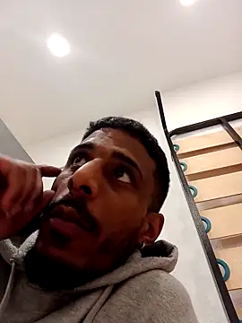 Snapshot of NegroJari chatting on November 20, 5:18 am NegroJari online show from November 20, 5:18 am