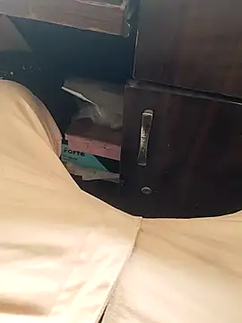 Roy   121 online show from December 1, 4:39 am