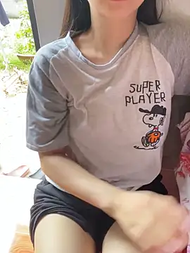 XndSeraphina online show from April 8, 6:24 am