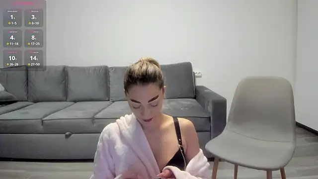 rossana doll online show from November 25, 7:30 am