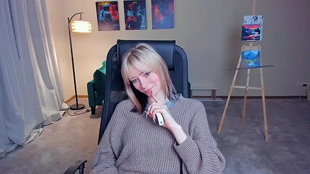 AuraMcvea online show from November 21, 7:51 am