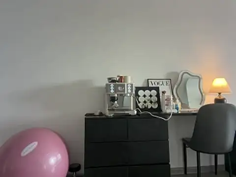 Snapshot of mitao_xx chatting on May 15, 7:26 am mitao xx online show from May 15, 7:26 am