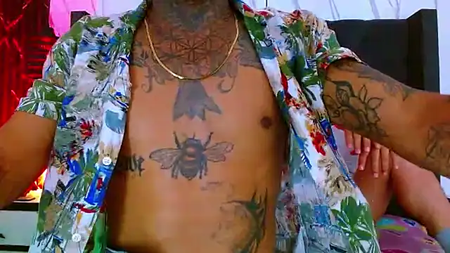 Hot Latino x online show from November 26, 7:15 pm