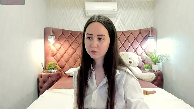 Snapshot of MonicaSway chatting on January 15, 1:48 pm MonicaSway online show from January 15, 1:48 pm