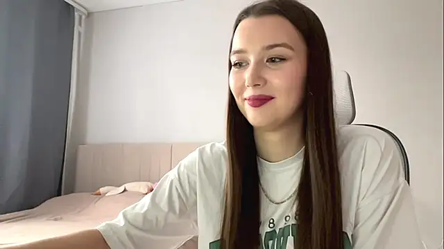 Snapshot of Annie_SmiIe chatting on November 21, 6:23 am Annie SmiIe online show from November 21, 6:23 am