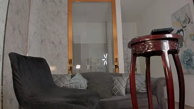 Snapshot of MafeArias23 chatting on February 11, 12:43 pm MafeArias23 online show from February 11, 12:43 pm