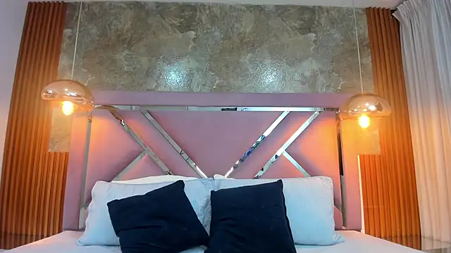 kittyMelvis online show from January 13, 11:21 pm