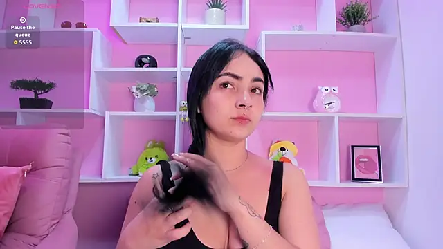 kittyMelvis online show from February 17, 11:29 am